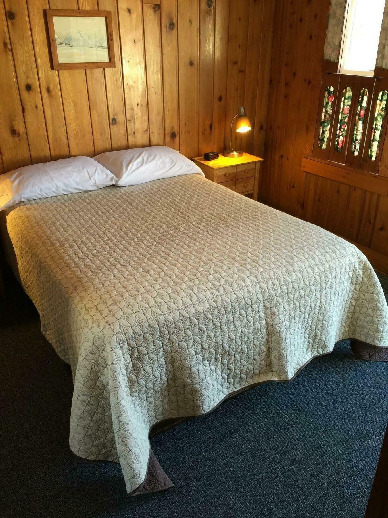 Whistling Swan Motel East Glacier Park Village Exterior foto